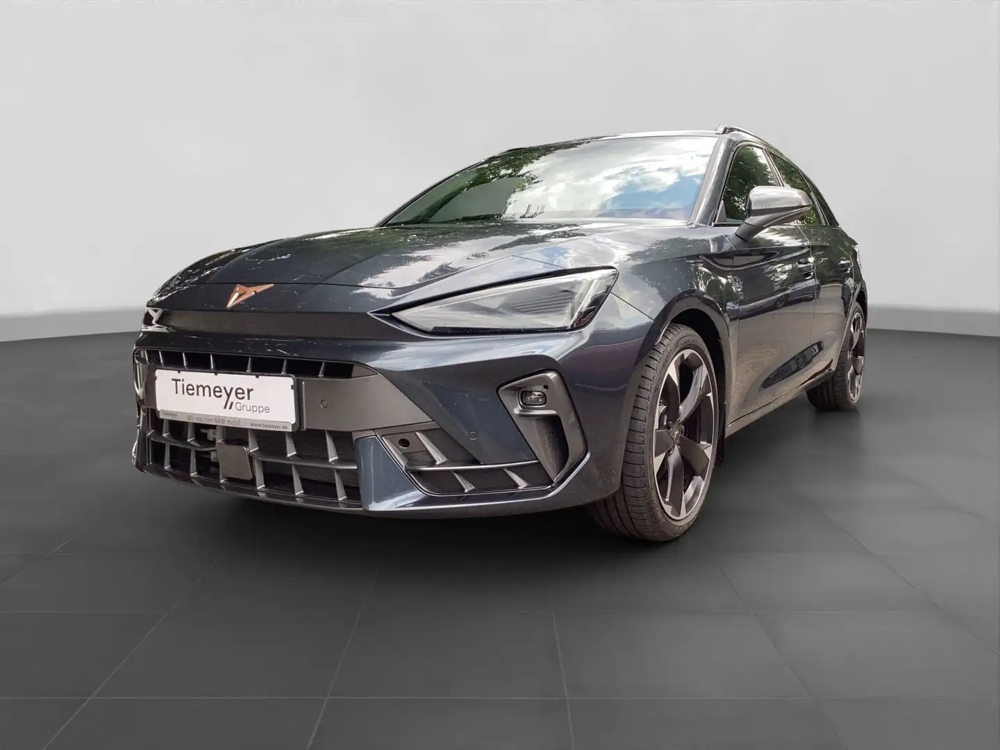 CUPRA Leon Sportstourer 1.5 eTSI DSG LM18 AHK KAMERA A Grau - 2