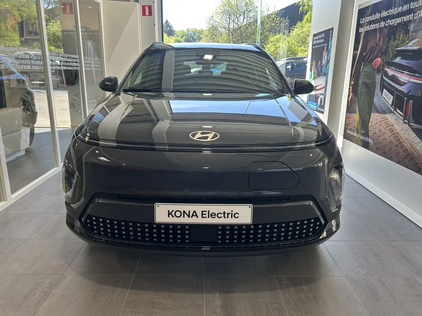 Hyundai KONA e-Kona 65 kWh Feel Confort Gris - 2