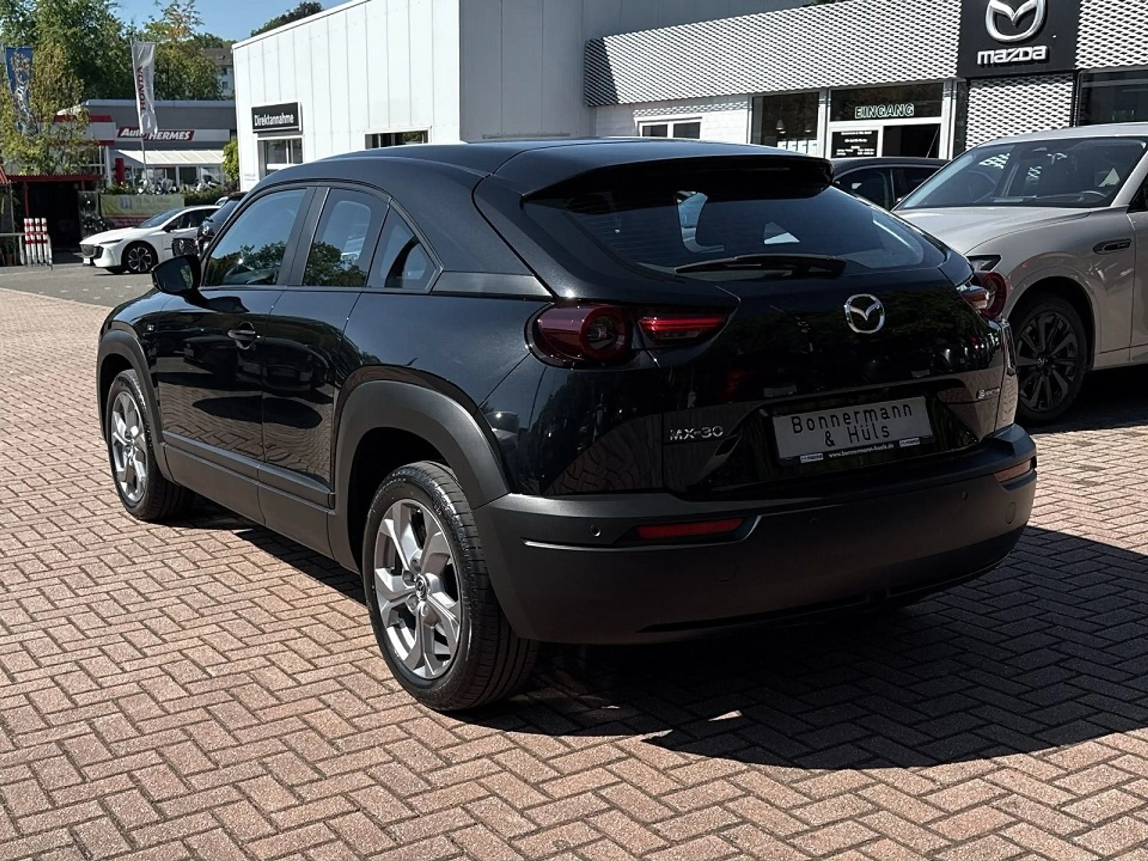 Mazda MX-30 EV EXCLUSIVE-LINE *Klimaautomatik* — photo 2