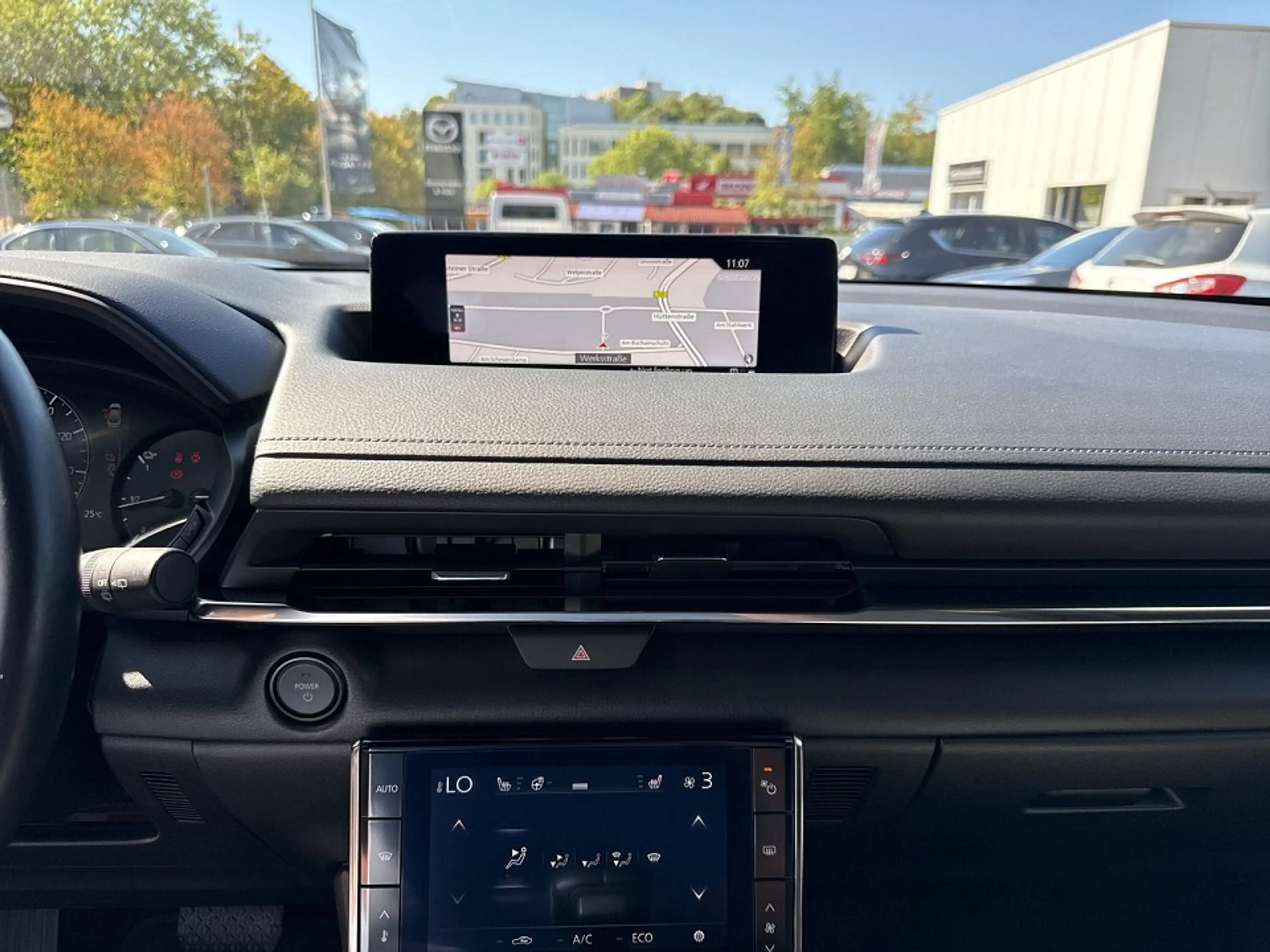Mazda MX-30 EV EXCLUSIVE-LINE *Klimaautomatik* — photo 11