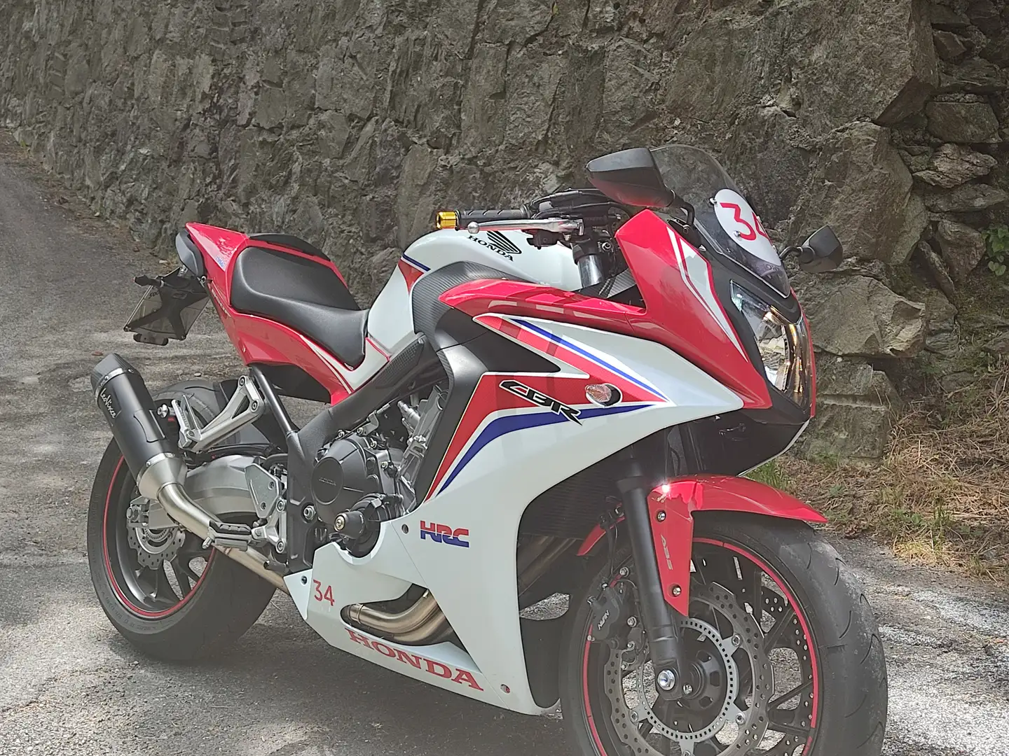 Honda CBR 650 cbr 650 f COME NUOVA DA VISIONARE Alb - 2