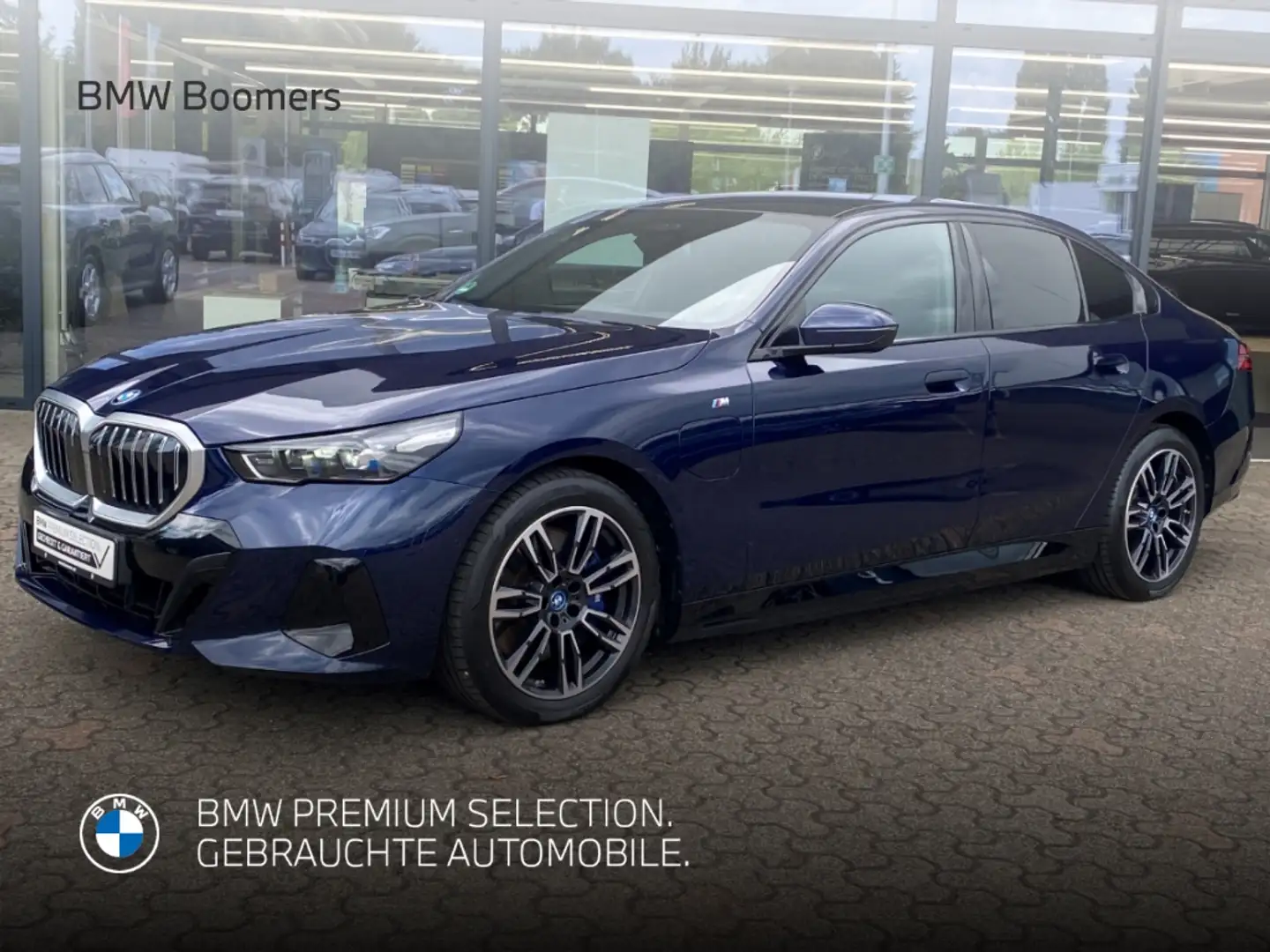 BMW 550 e xDrive Limousine M Sport AHK Pano Autob.-Ass. Blau - 1