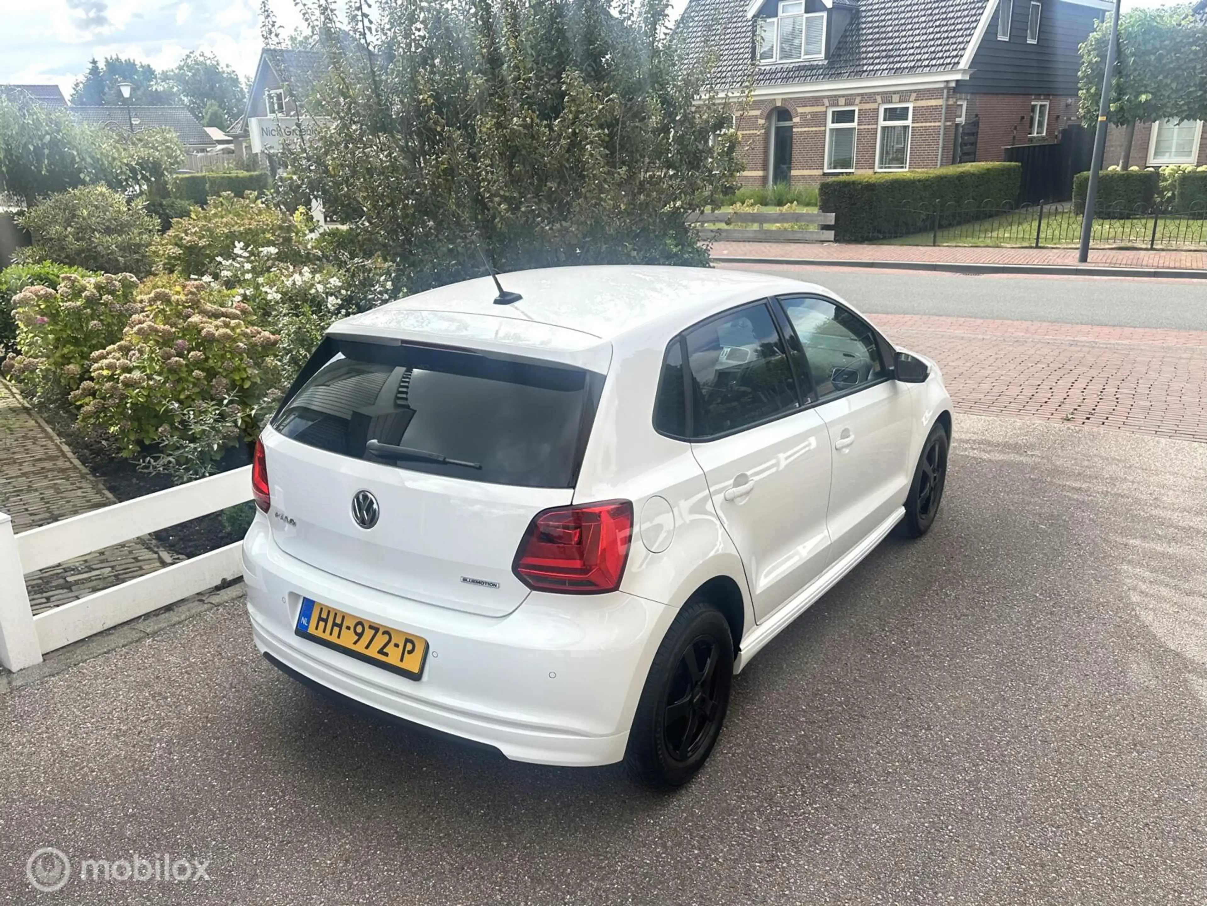 Volkswagen Polo 1.0 95PK BlueMotion Edition NAVIGATIE CARPLAY AIRC — photo 4