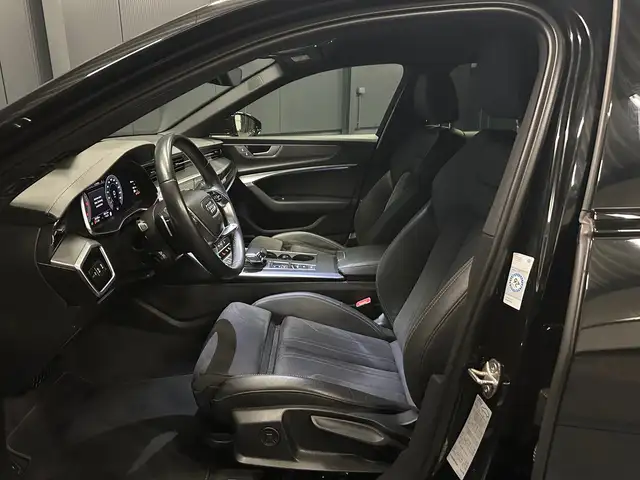 Audi A6 view 15