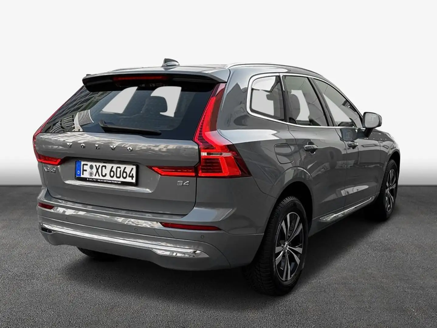Volvo XC60 XC60 B4 Plus-Bright Aut Glasd Standh PilotAssist A Grau - 2