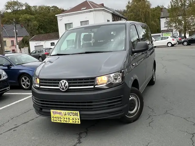 Volkswagen T6 Transporter 2.0 TSI 9 PLACES CLim