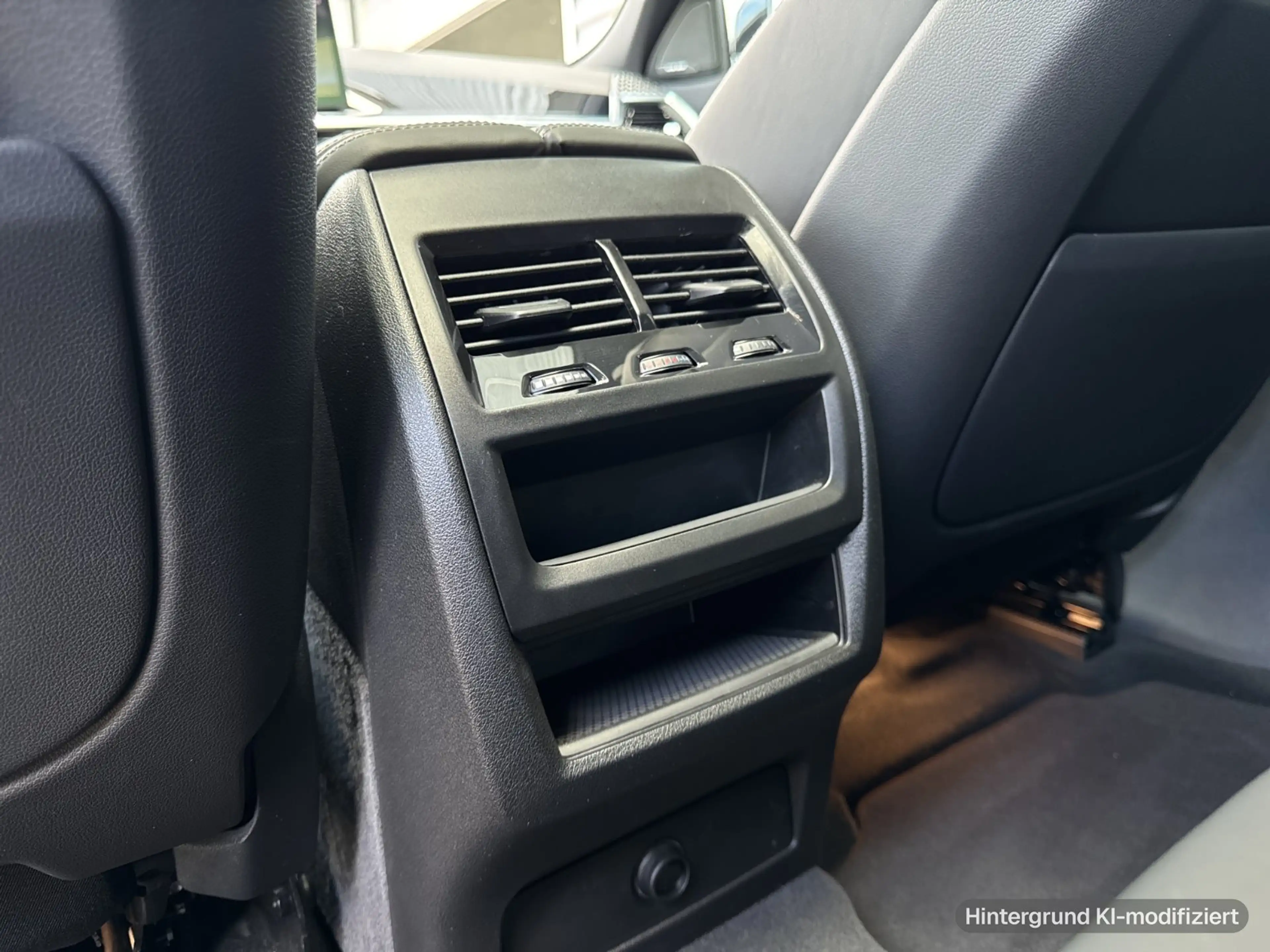 BMW X6 xDrive40d M Sport Pro Luftfederung DA Pro PA Pro — photo 15