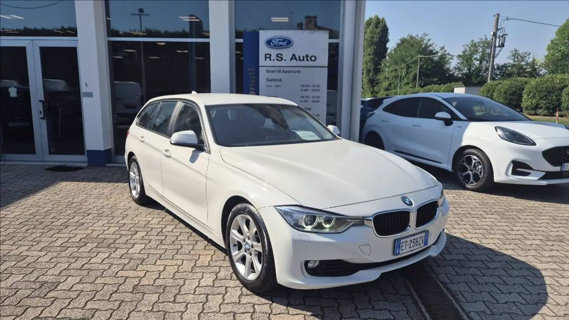 BMW 320 d Touring xdrive Luxury navi Bianco - 1