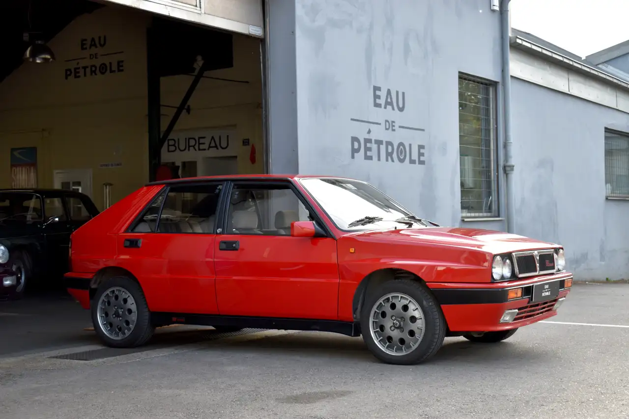 Lancia Delta HF Integrale 8V, foto 1