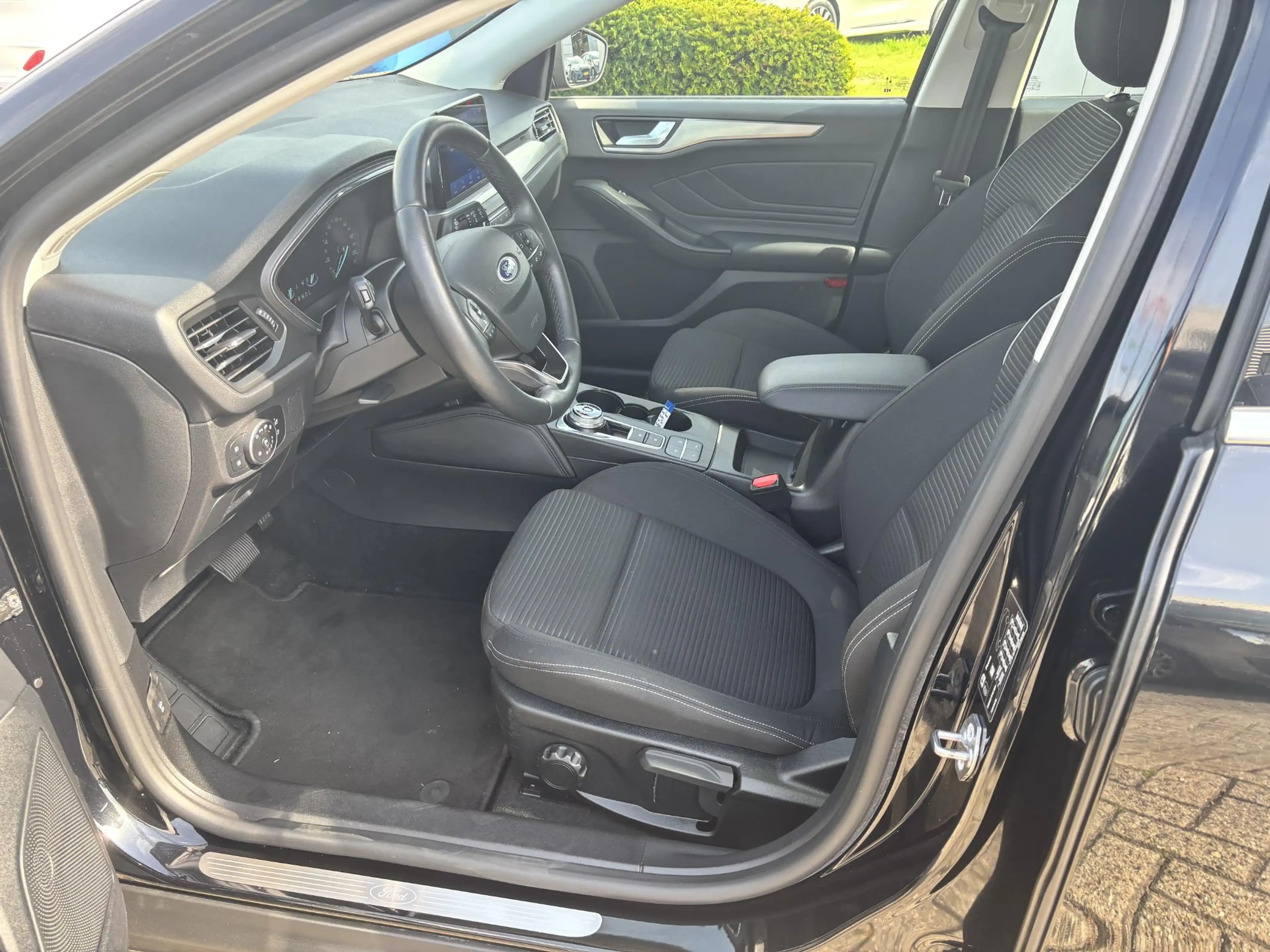 Ford Focus 5-deurs Titanium BNS 1.0 ECOboost 125pk AUTOMAAT A — photo 5