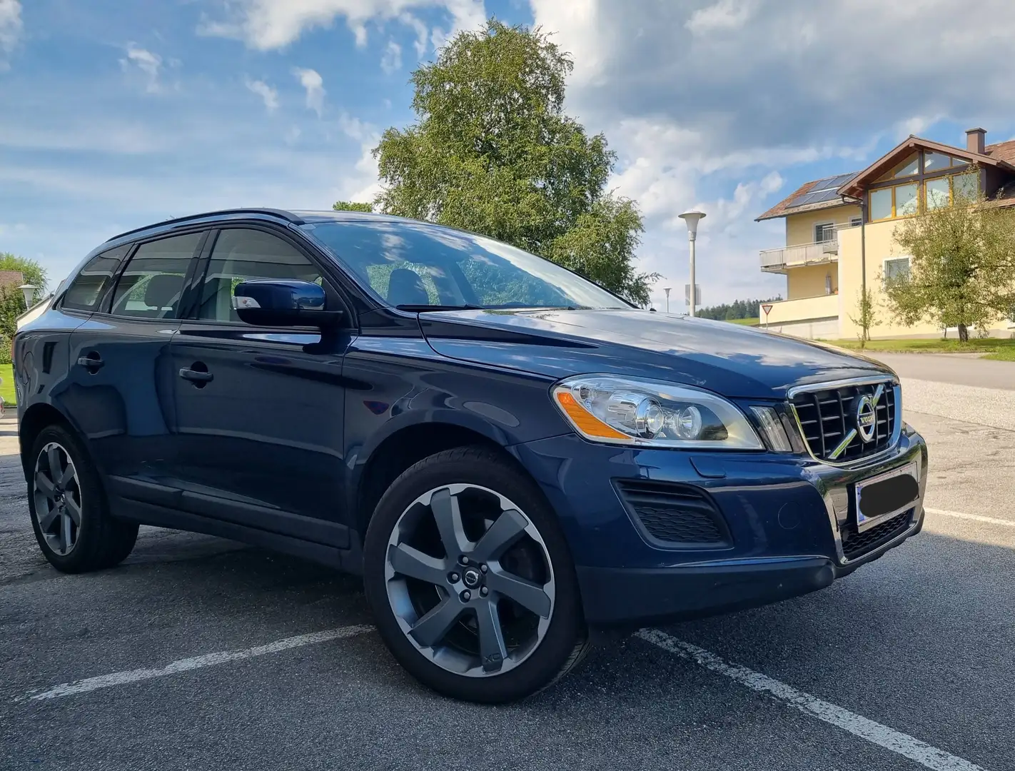 Volvo XC60 XC60 D4 AWD Kinetic Kinetic Blau - 1