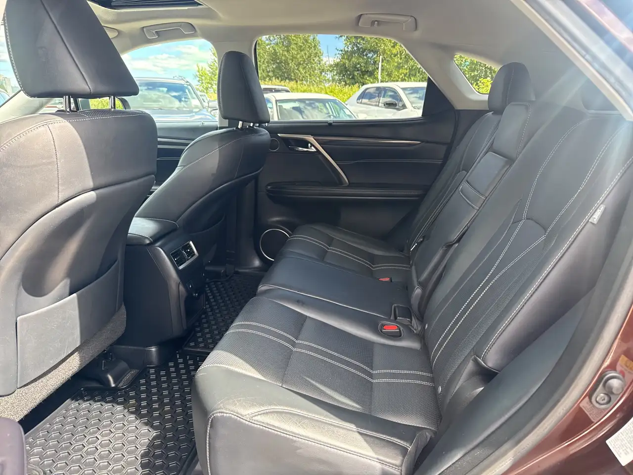 Lexus RX снимка Lexus RX