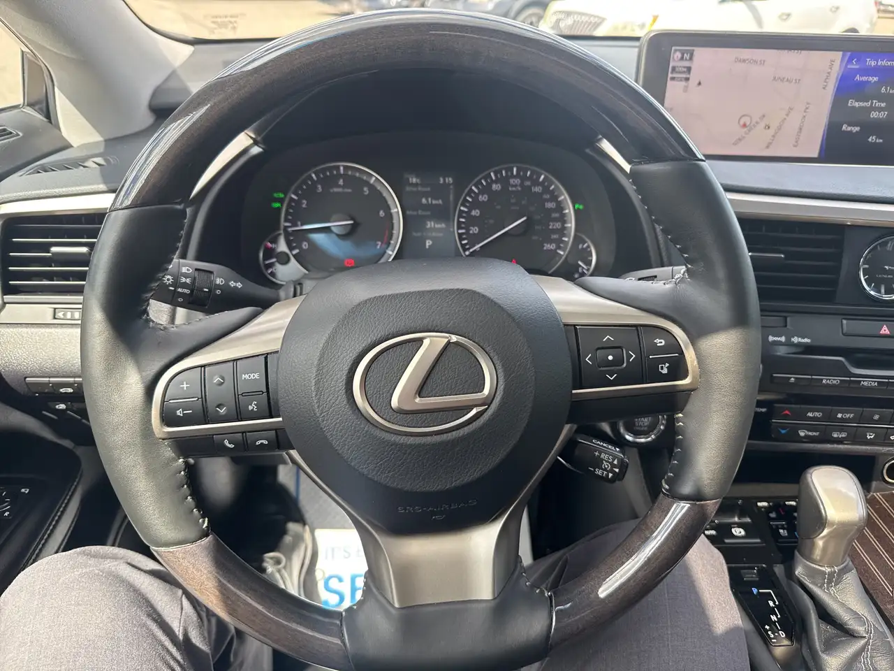 Lexus RX снимка Lexus RX