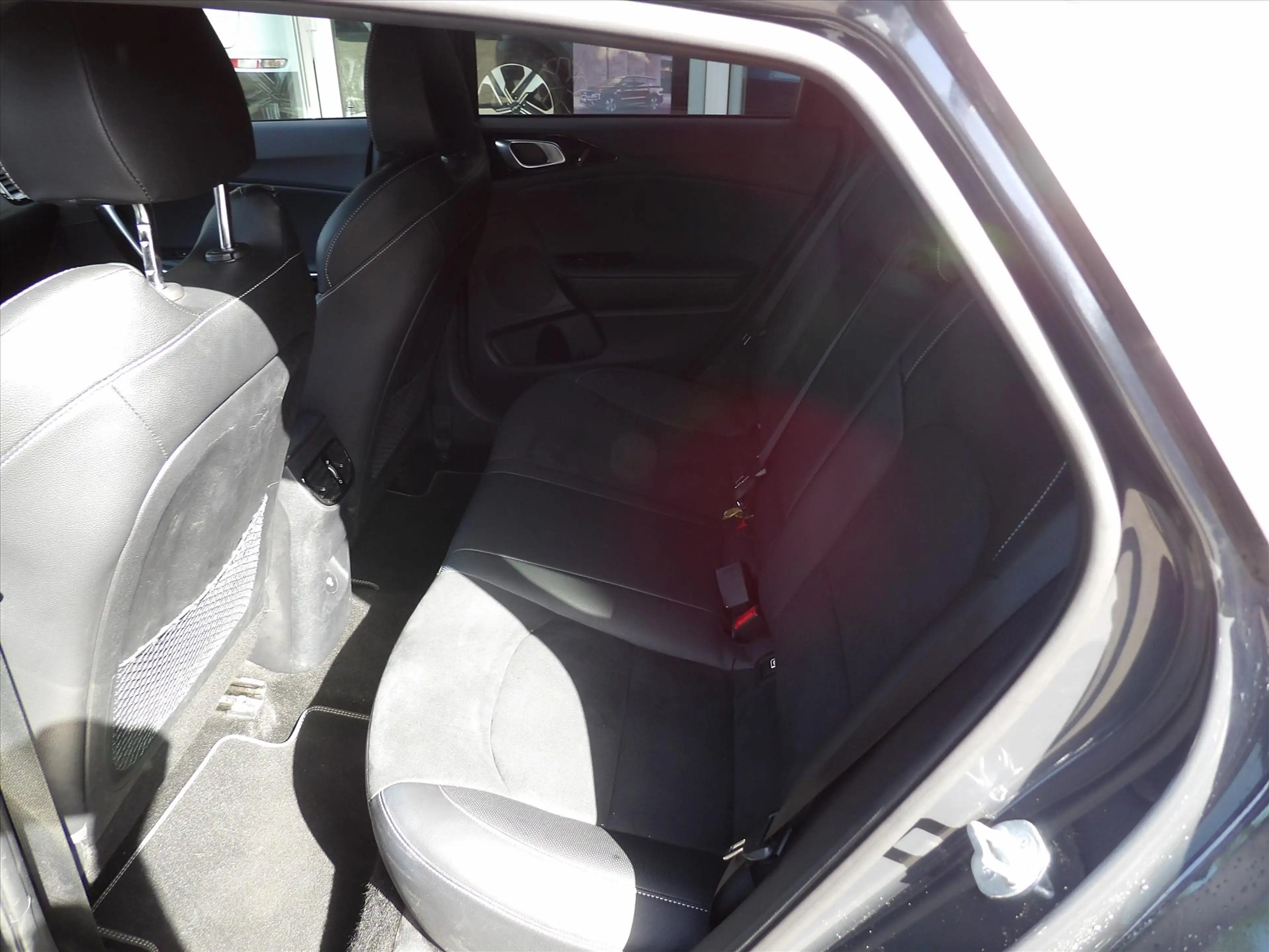Kia ProCeed / pro_cee'd 1.0 Turbo 120pk GT-PlusLine Glazen dak Org. Ned. — photo 20