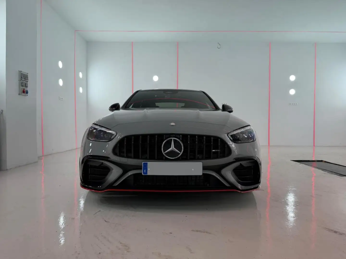 Mercedes-Benz C 63 AMG S E Performance 4Matic+ Gris - 2