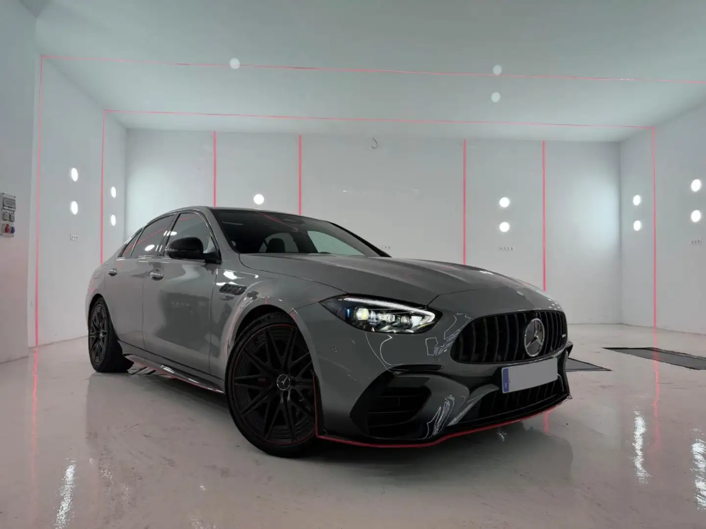 Mercedes-Benz C 63 AMG S E Performance 4Matic+ Gris - 1