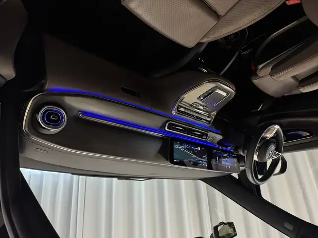 Mercedes-Benz V 300 d lang 4Matic Exclusive *AMG-Line* Ansicht 8