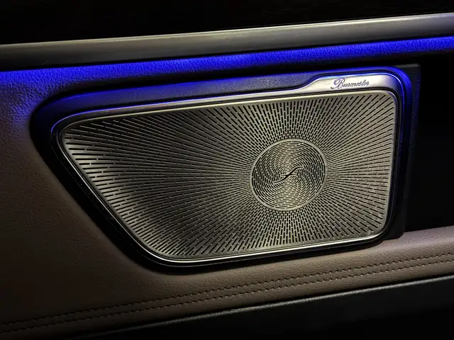 Mercedes-Benz V 300 d lang 4Matic Exclusive *AMG-Line* Ansicht 20