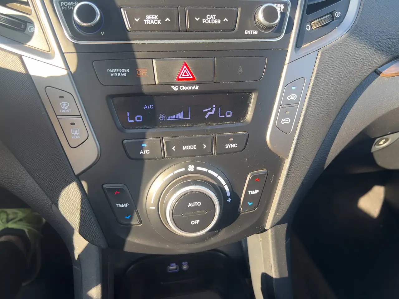 Hyundai SANTA FE снимка Hyundai SANTA FE