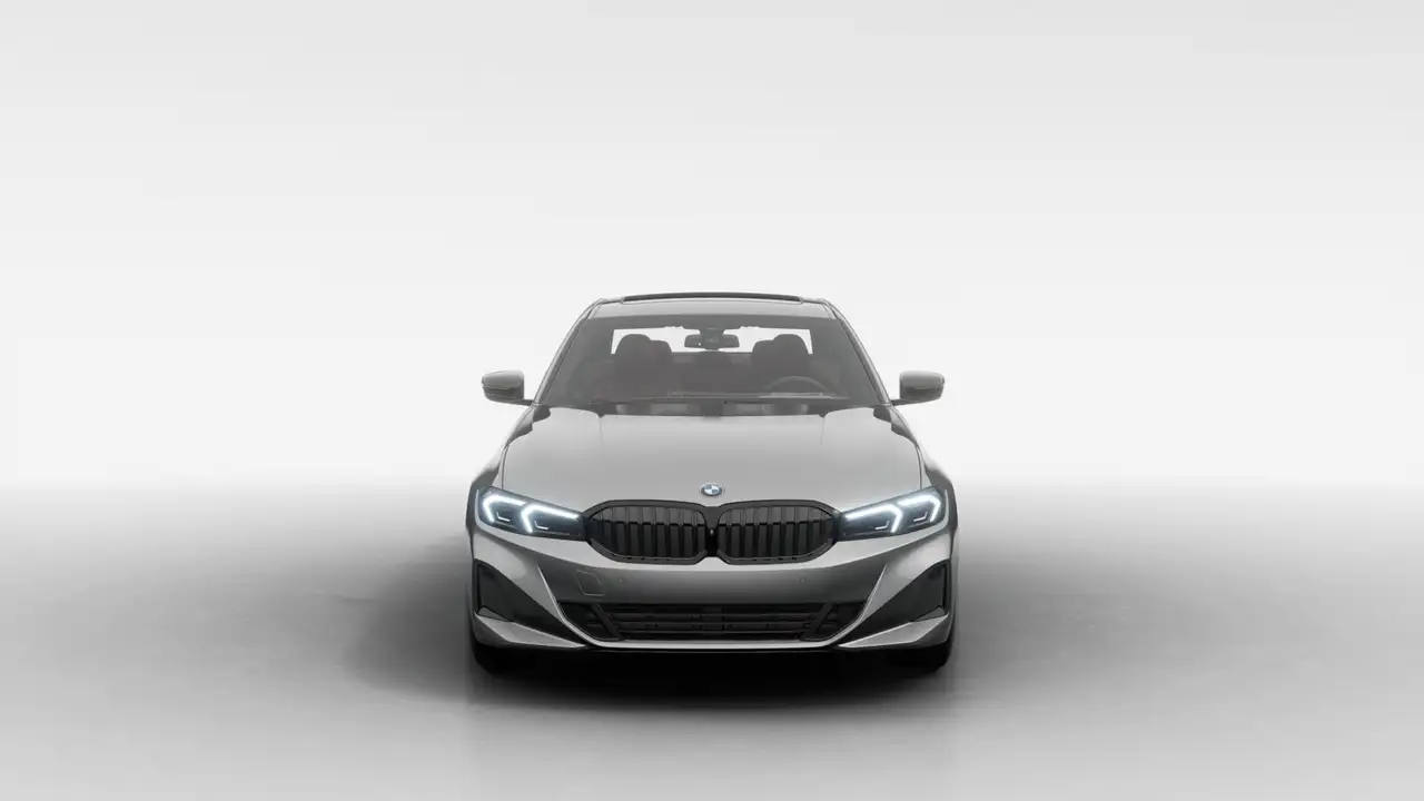 BMW 3 Series снимка BMW 3 Series