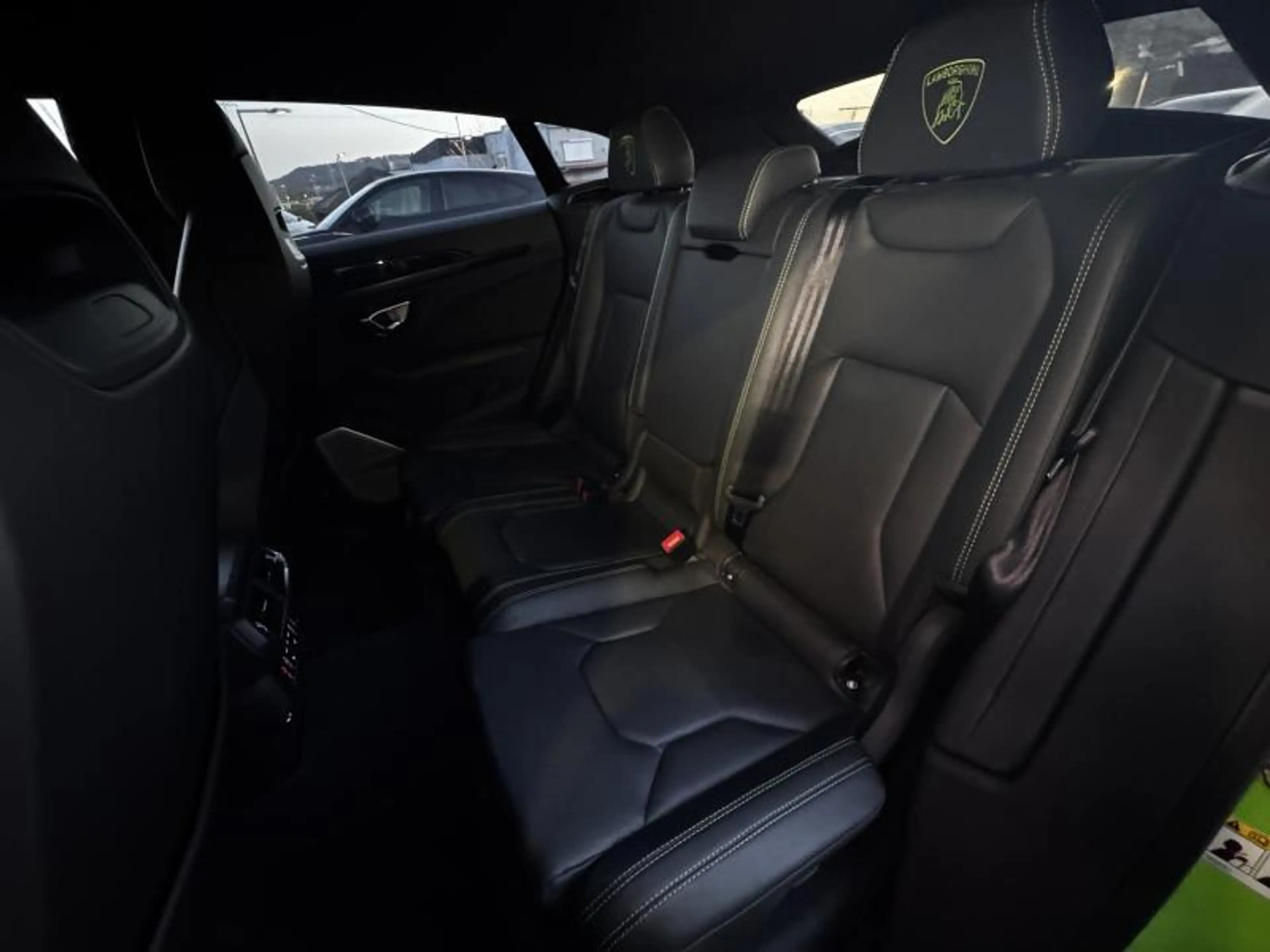 Lamborghini Urus 4.0 V8 650Ch — photo 9