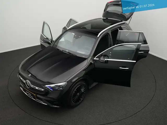 Mercedes-Benz GLC view 14