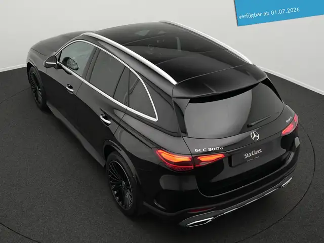 Mercedes-Benz GLC view 13