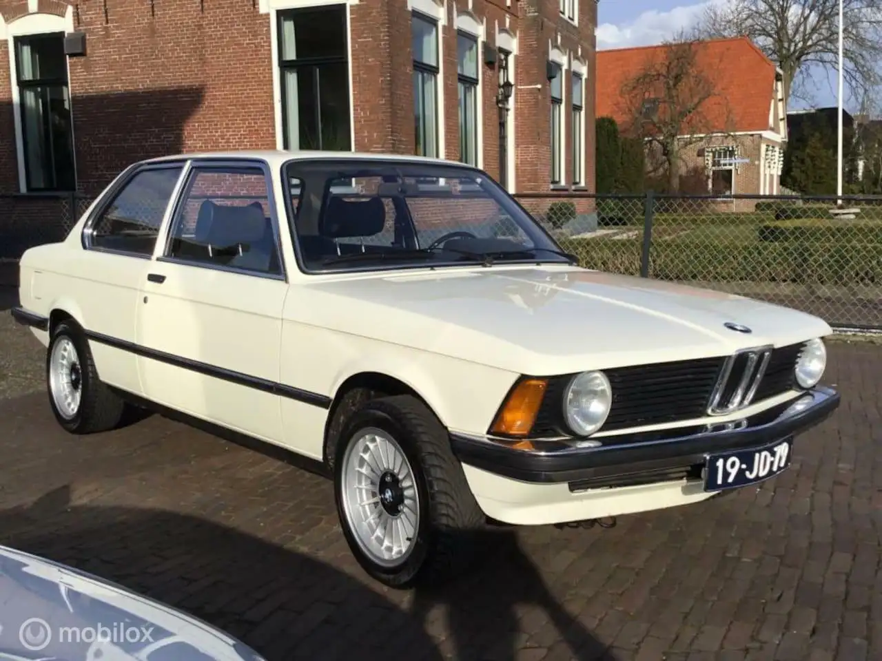 BMW 318 3-serie, foto 3