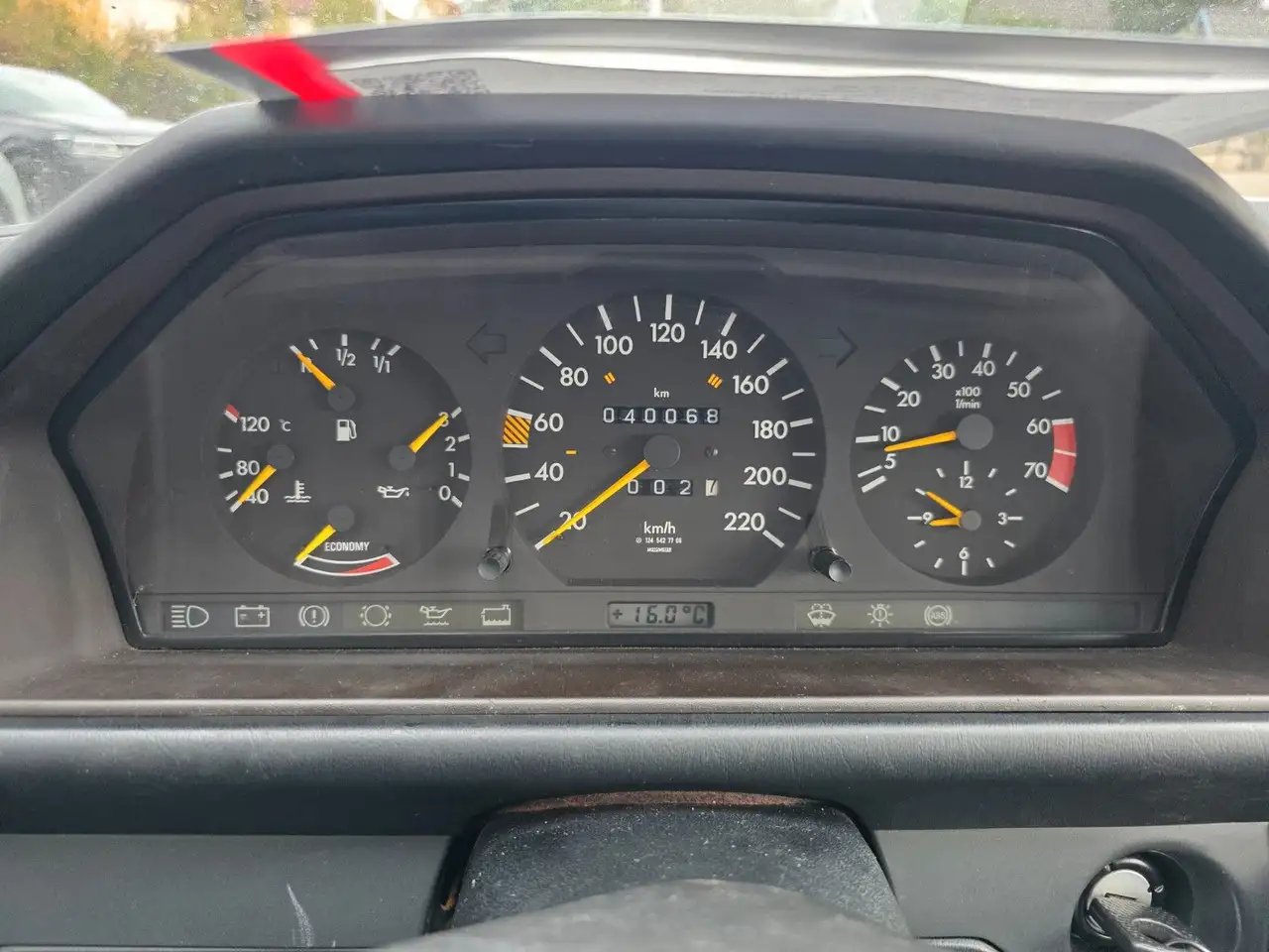 Mercedes-Benz 230 CE, foto 11
