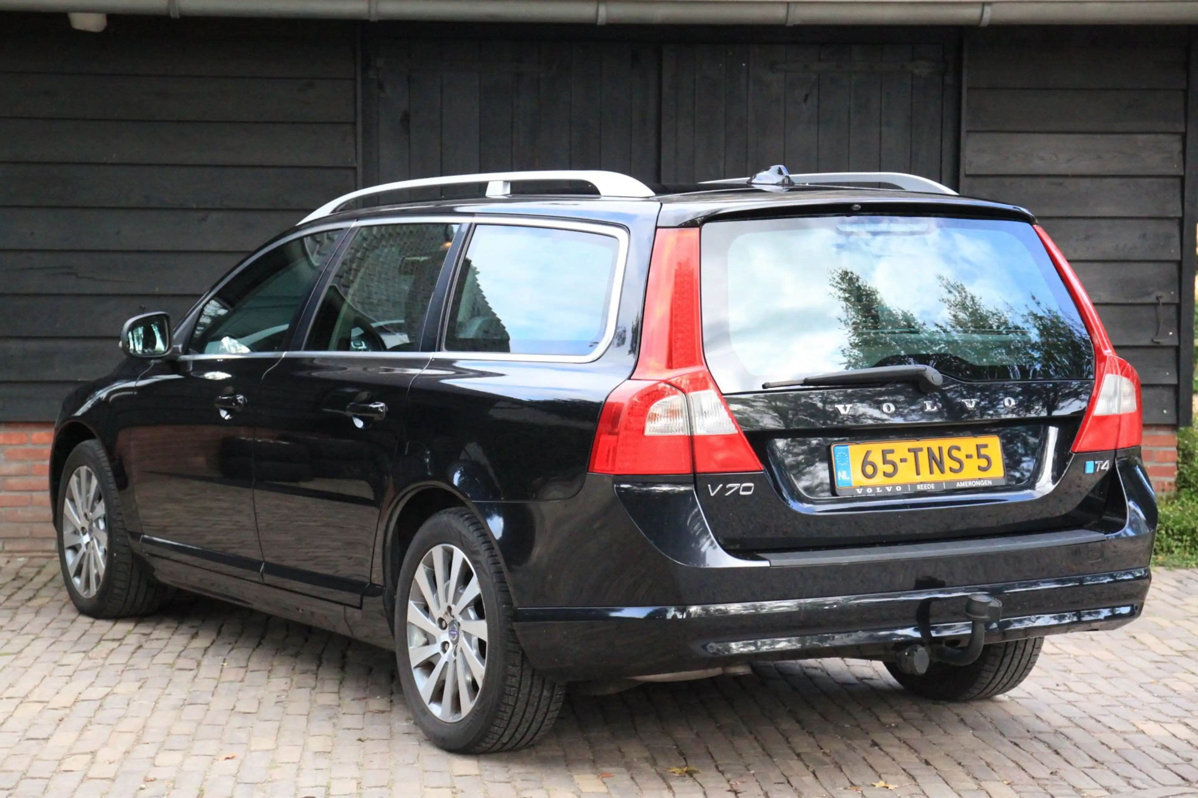Volvo V70 1.6 T4 Limited Edition Elek-Dak/Xenon/Leer/Parkeer — photo 6
