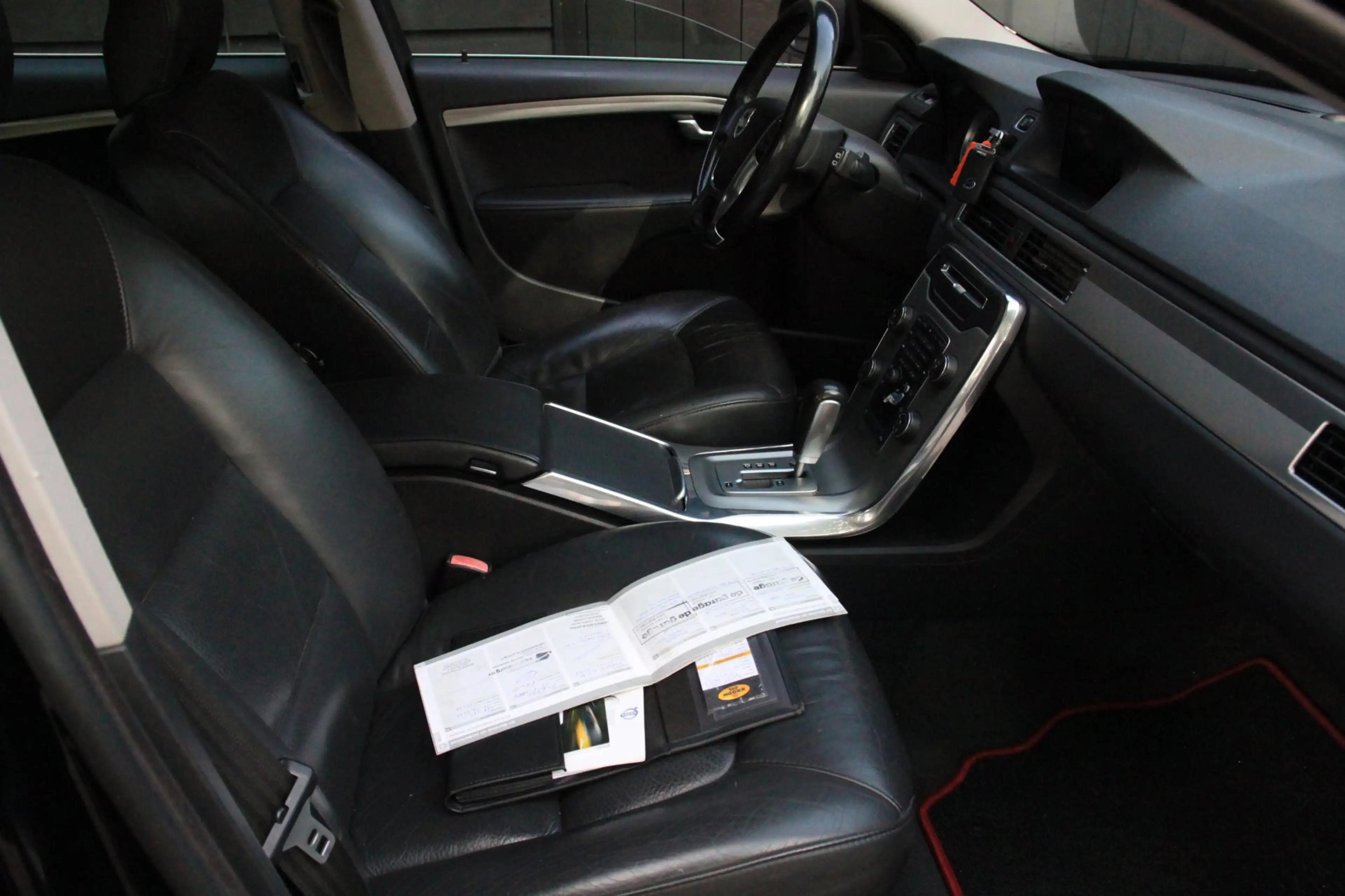 Volvo V70 1.6 T4 Limited Edition Elek-Dak/Xenon/Leer/Parkeer — photo 13