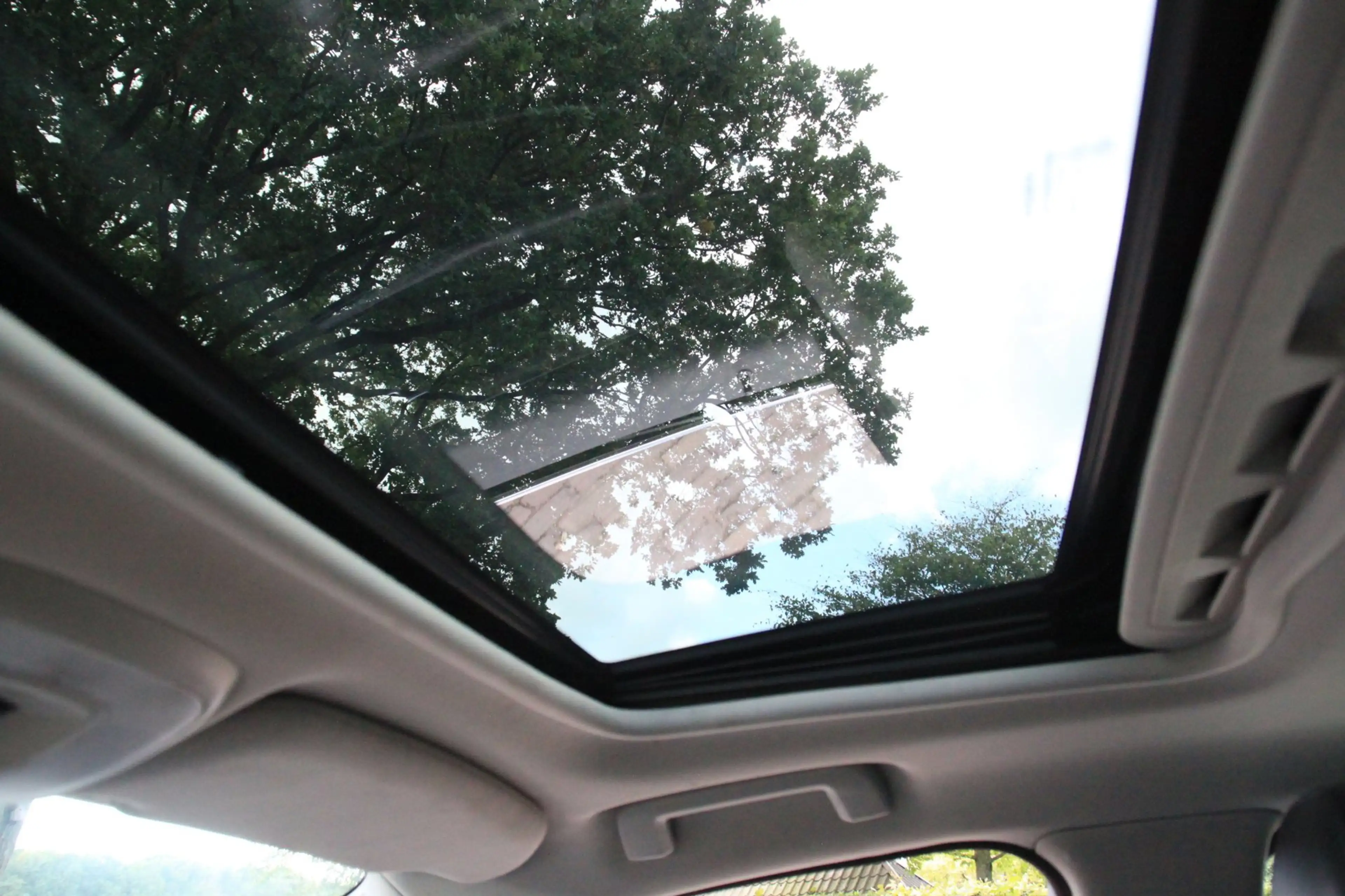 Volvo V70 1.6 T4 Limited Edition Elek-Dak/Xenon/Leer/Parkeer — photo 20