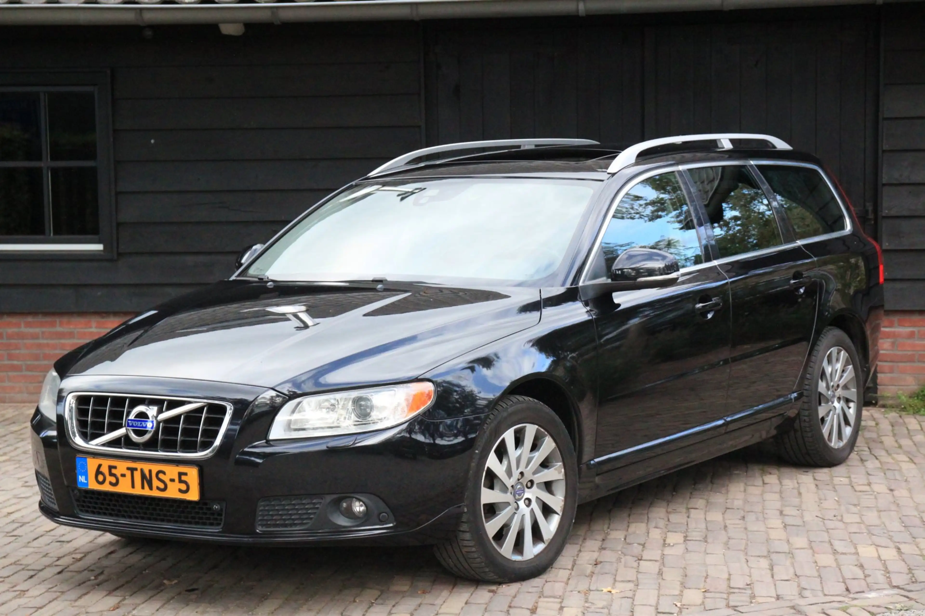 Volvo V70 1.6 T4 Limited Edition Elek-Dak/Xenon/Leer/Parkeer — photo 12