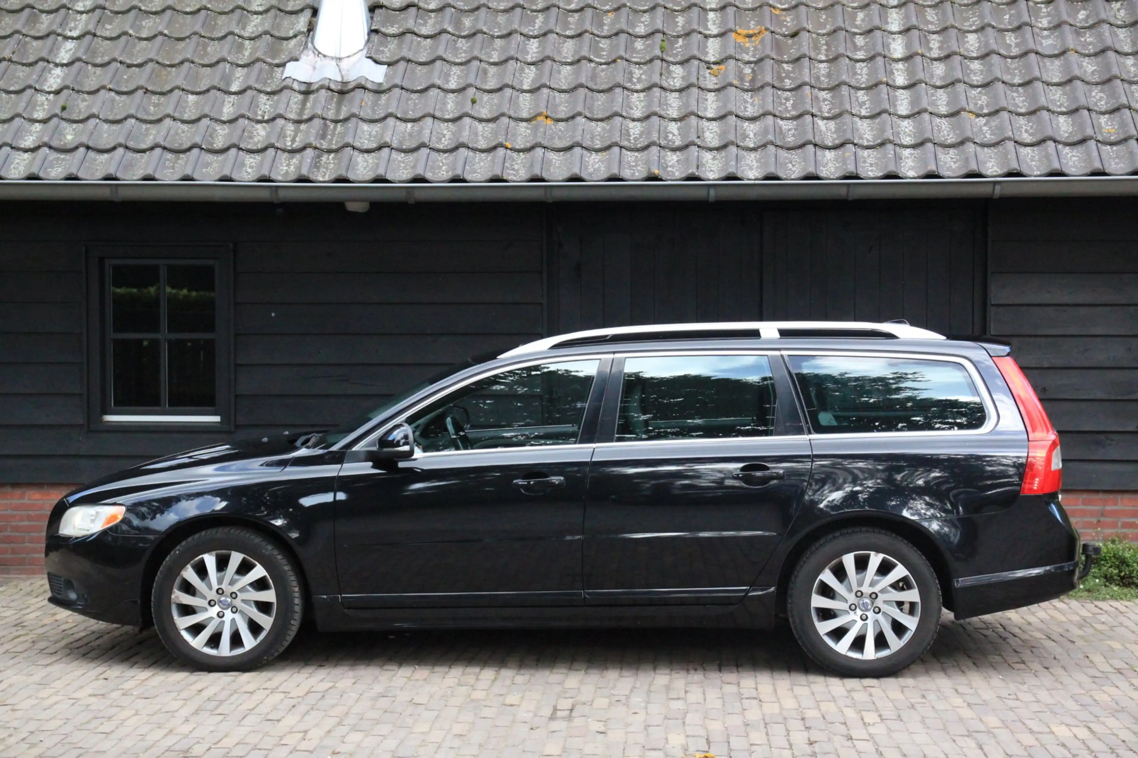 Volvo V70 1.6 T4 Limited Edition Elek-Dak/Xenon/Leer/Parkeer — photo 9