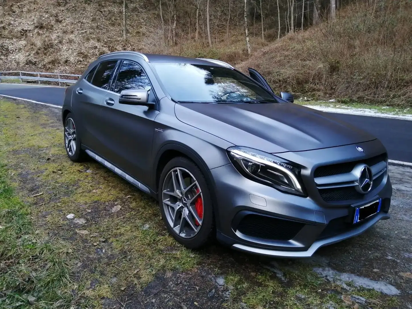 Mercedes-Benz GLA 45 AMG 381CV SUPERBOLLO PAGATO FINO 11/25 doppi pneum. Šedá - 2