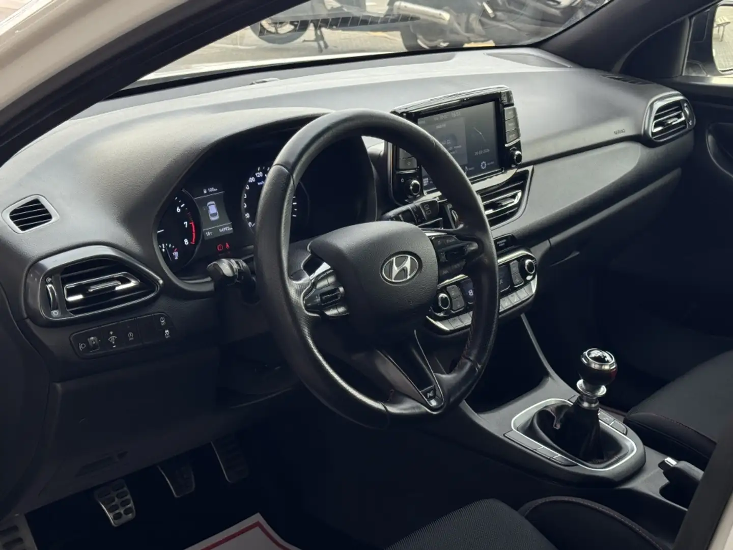 Hyundai i30 1.0 TGDI N Line 30A 120 Weiß - 2