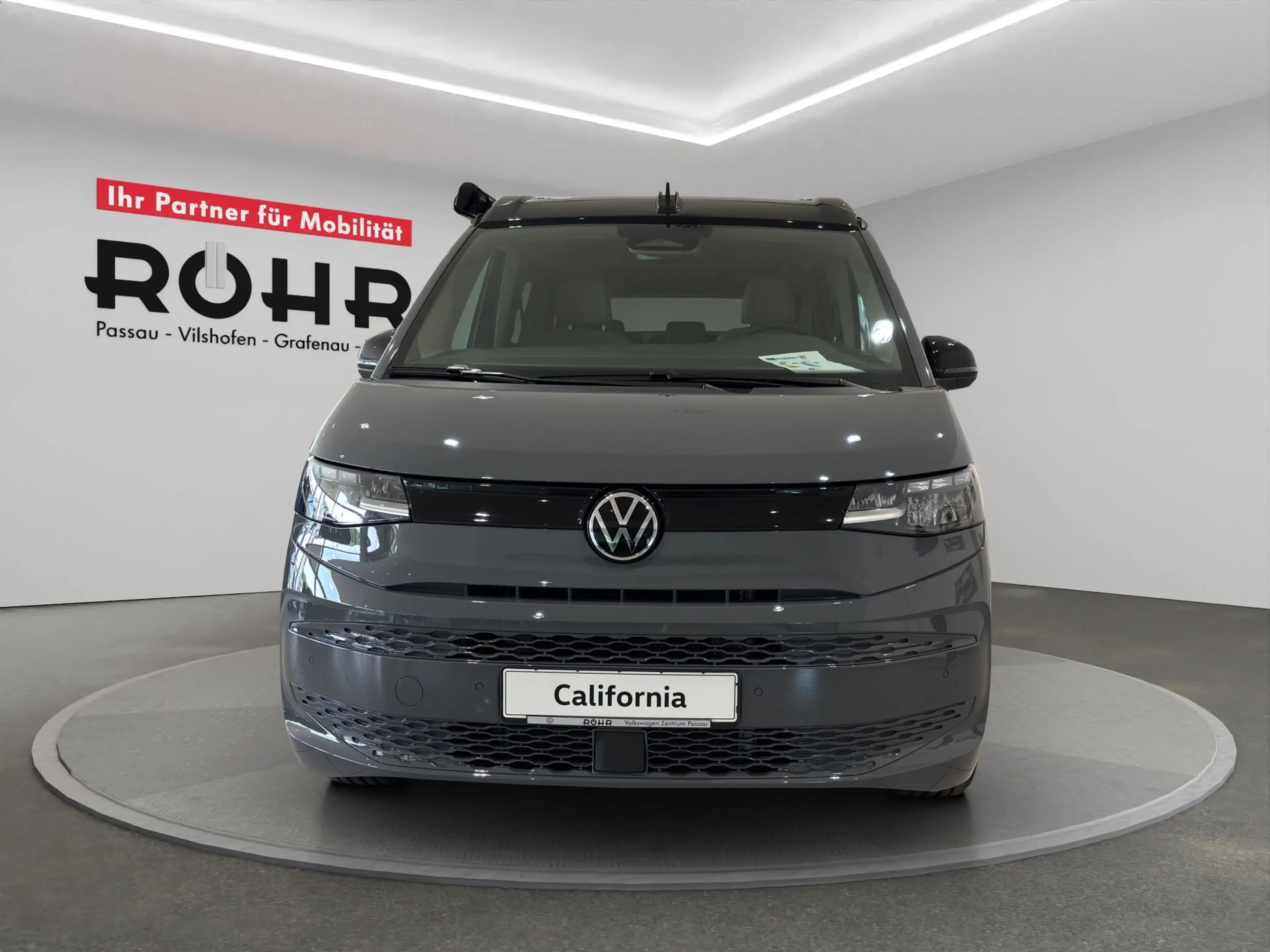 Volkswagen T7 California Beach Camper Energy (AHK/Navi/WR) 2.0 l TDI 110 kW — photo 2