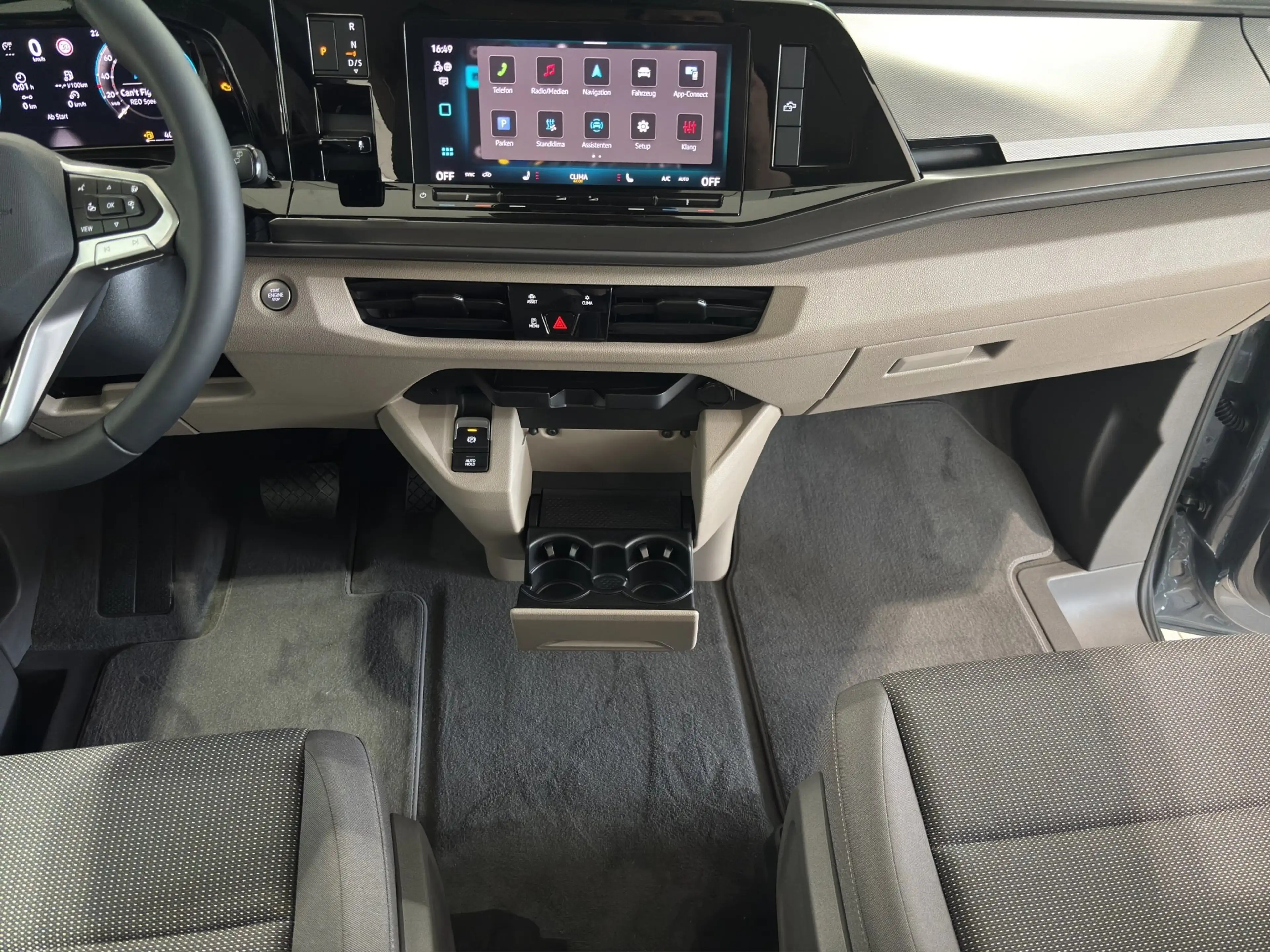 Volkswagen T7 California Beach Camper Energy (AHK/Navi/WR) 2.0 l TDI 110 kW — photo 13