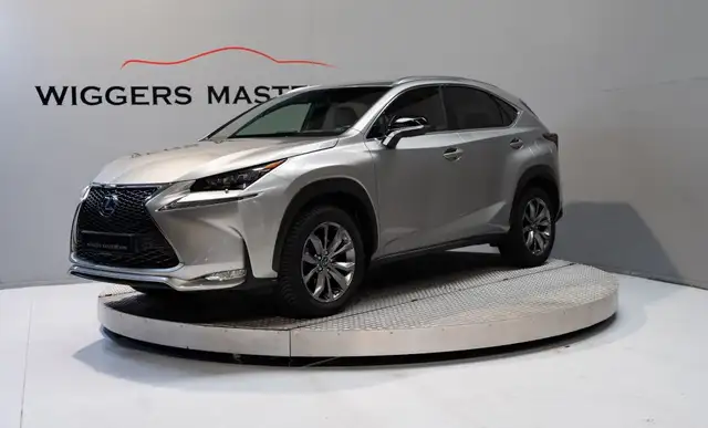 Lexus NX 300h F-Sport 197 PK, Ad.cruise, Head-up, Keyless, Leder