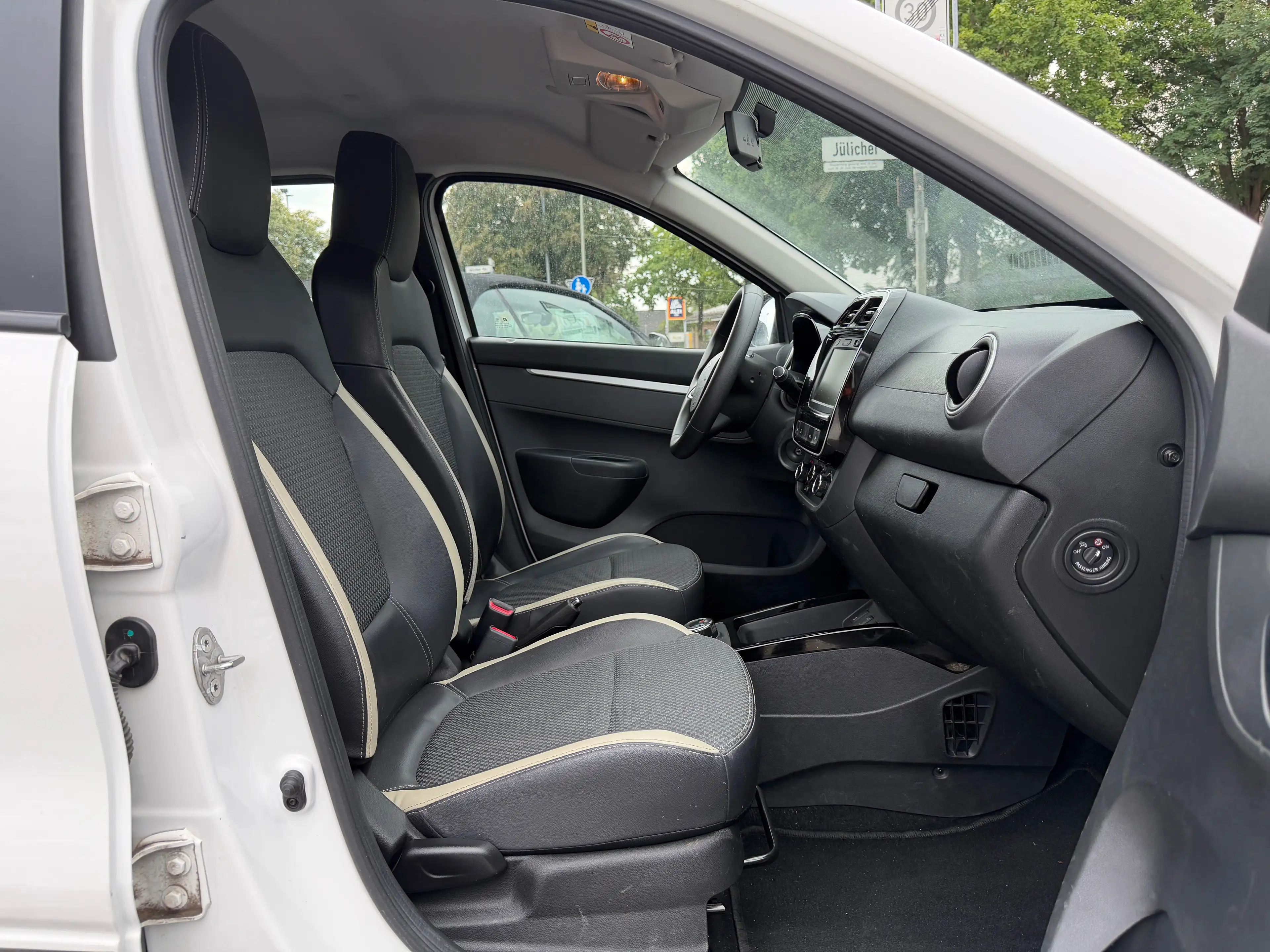 Dacia Spring Essential (Elektro) — photo 13
