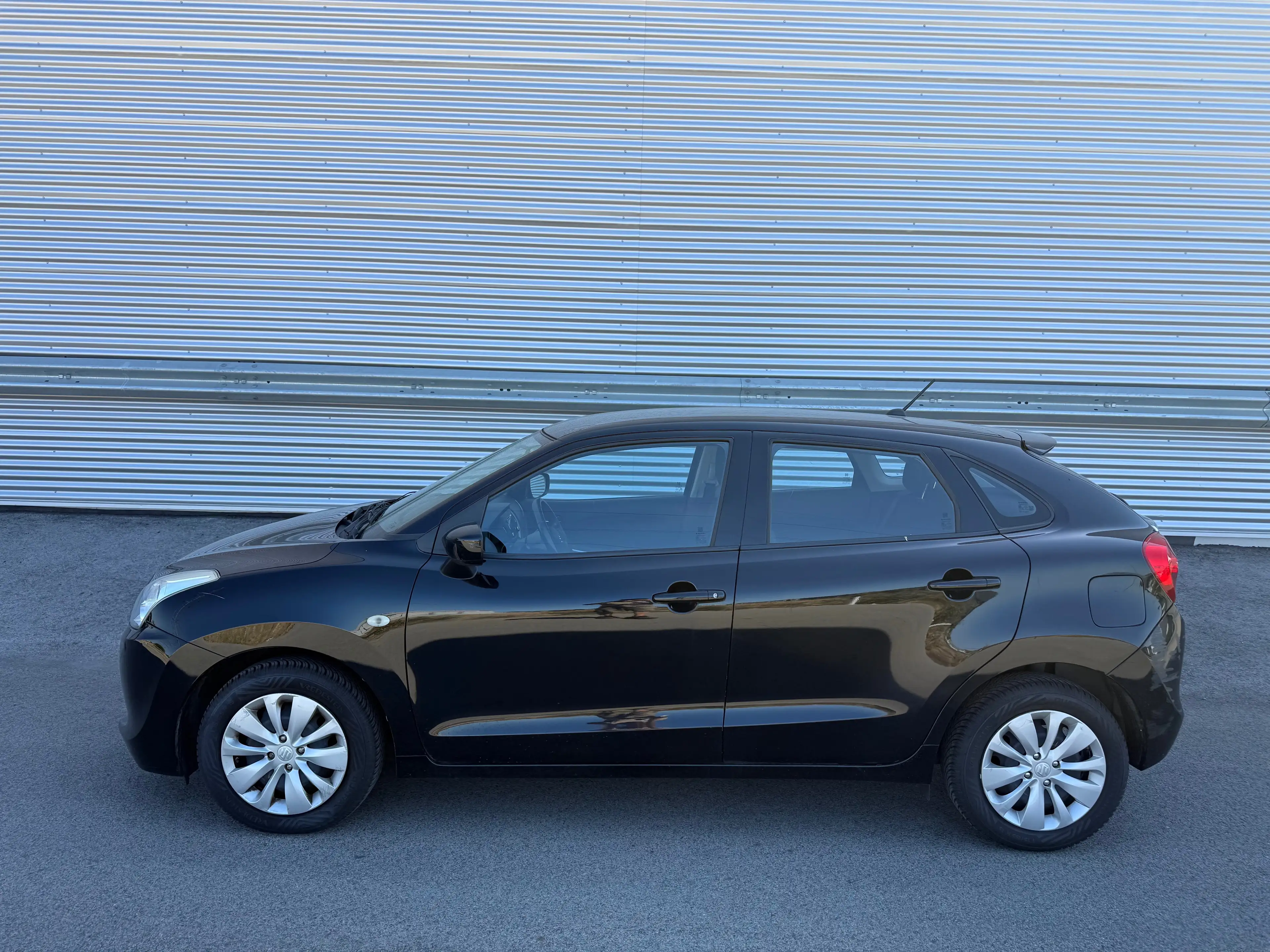 Suzuki Baleno 1.0 DITC Clear ID:11 — photo 4