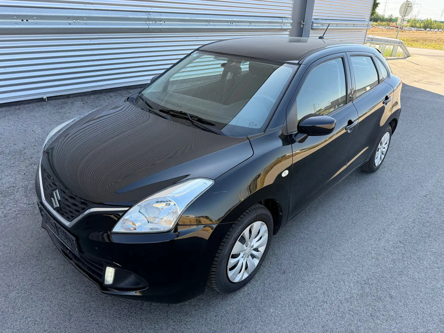 Suzuki Baleno 1.0 DITC Clear ID:11 Schwarz - 1