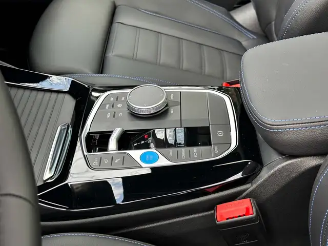 BMW iX3 M Sport M-Sportpaket Ansicht 17