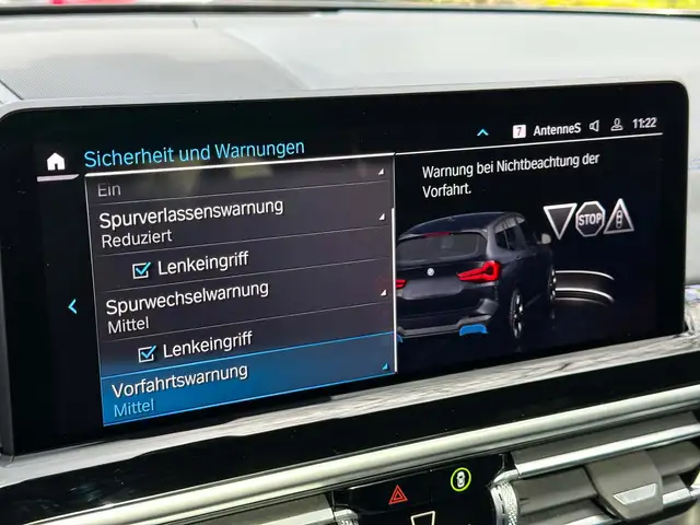 BMW iX3 M Sport M-Sportpaket Ansicht 35