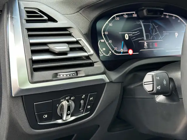 BMW iX3 M Sport M-Sportpaket Ansicht 11