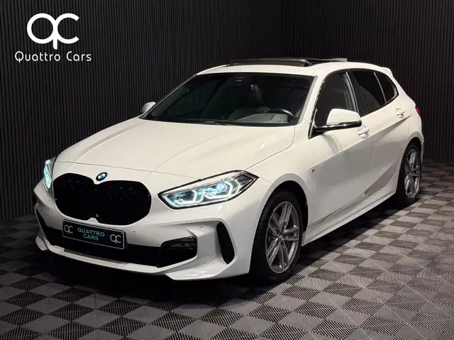 BMW 116 i Pack M - Toit ouvrant - Car Play - Led int/ext