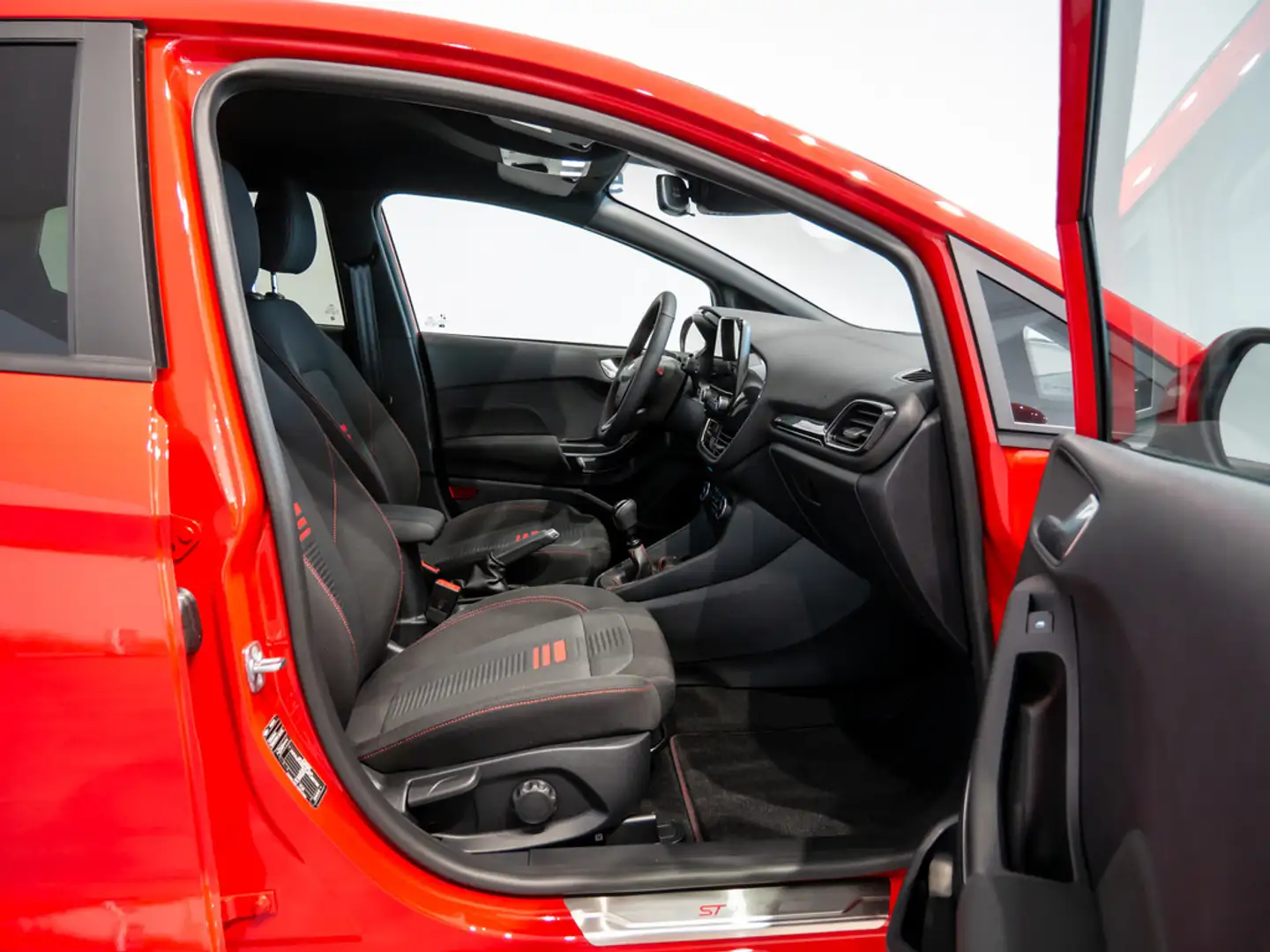 Ford Fiesta ST-Line 1,0 EcoBoost +LED+NAVI+KAMERA Rot - 2