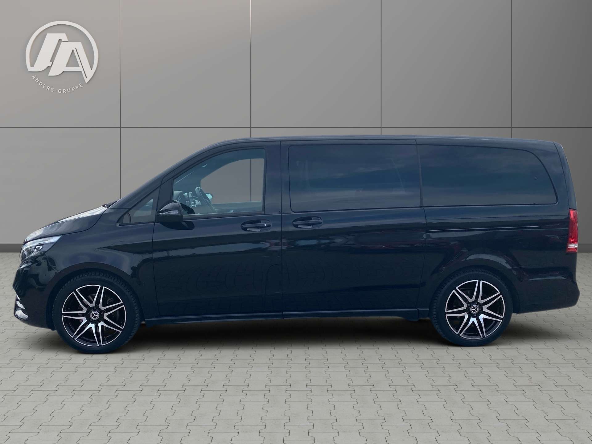 Mercedes-Benz V 250