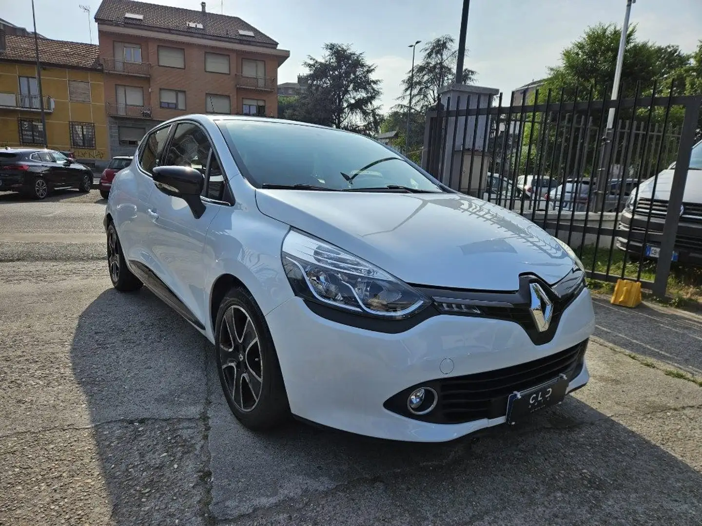 Renault Clio 1.2 75CV 5 porte Bianco - 2
