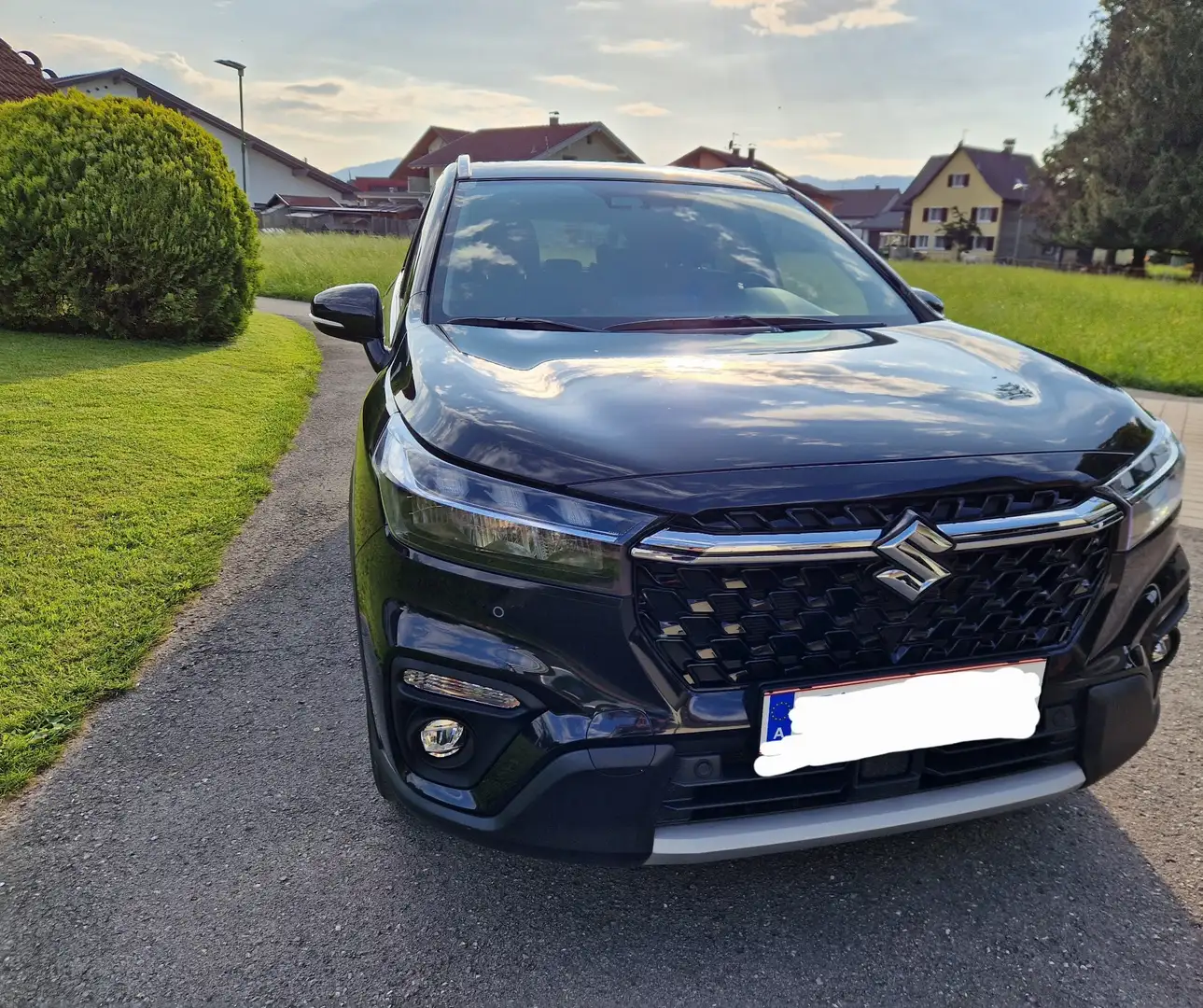 Suzuki S-Cross 1,5 Strong Hybrid ALLGRIP 6AGS flash Aut. Schwarz - 2
